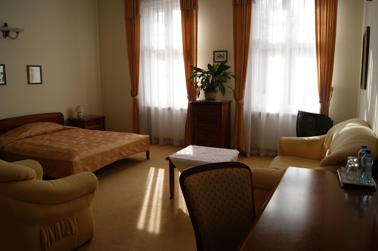 Palac Szczepowice Hotel Eksteriør billede