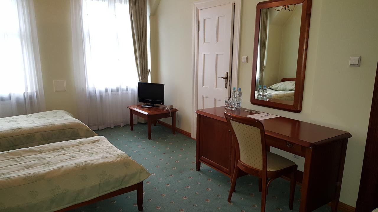 Palac Szczepowice Hotel Eksteriør billede
